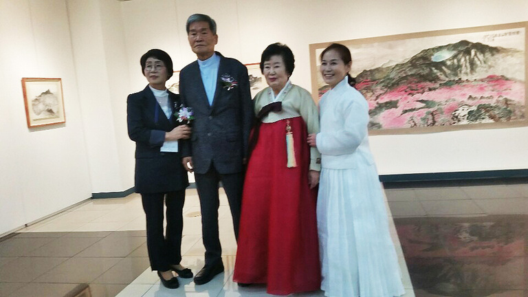 홍운 갤러리 전시회사진 