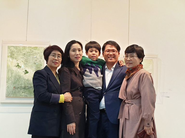 홍운 갤러리 전시회사진 