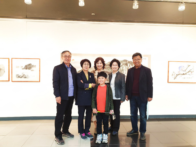 홍운 갤러리 전시회사진 