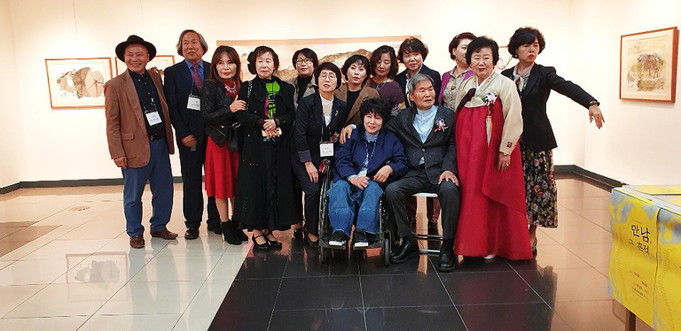 홍운 갤러리 전시회사진 